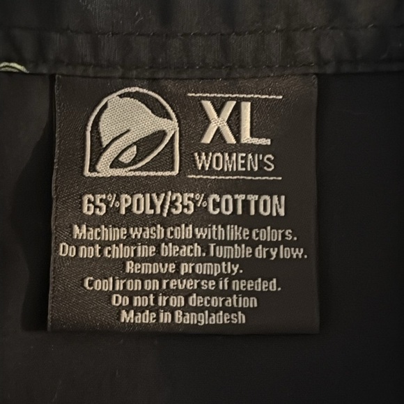 Taco Bell Employee Iconic Symbols Long Sleeve Hidden Button Down Shirt - Picture 5 of 5
